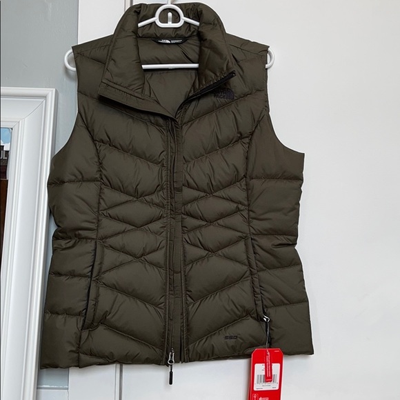 The North Face Jackets & Blazers - The North Face puffer vest